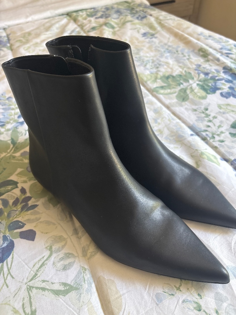 Aldo Joanna ankle boots size 9